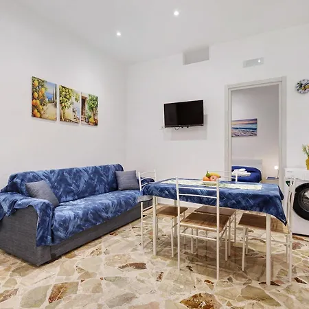 Apartment Blue Dreams